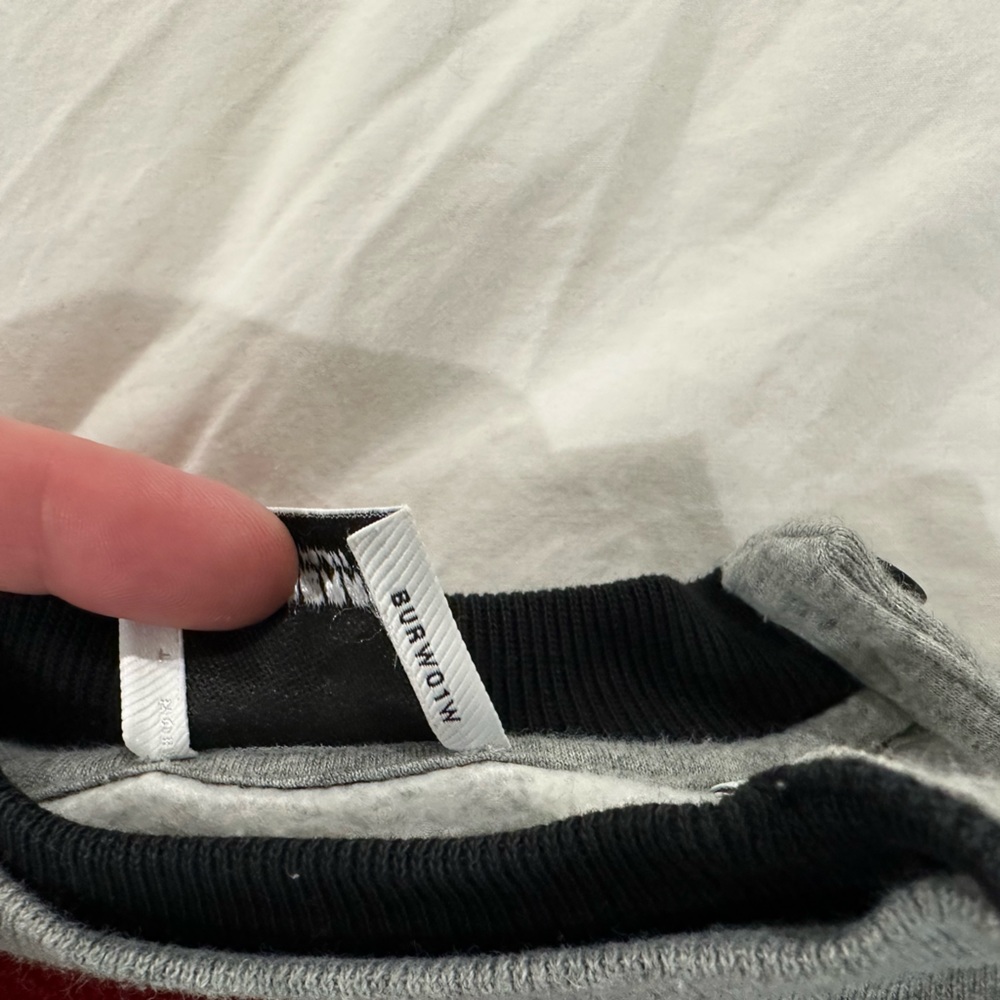 Authentic Burberry Sweatshirt (6months) - Picture 4 of 6